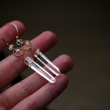 透明空氣感日常 /  雷姆利亞 高頻能量權杖頂級白水晶小原石柱子