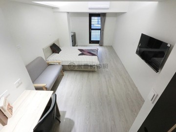 崇倫國中旁全新整理收租電梯5套房｜台中市南區崇倫北街