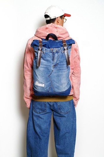 RIVER-手做真皮牛仔褲改造丹寧帆布捲蓋式後揹/筆電包