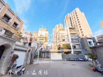 佑崧新光硯電梯別墅三車位~歡迎預約賞屋｜台中市太平區育誠街