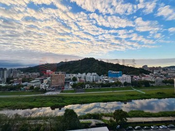 三峽冠倫河景頂樓三房同心圓黃建霖｜新北市三峽區中華路