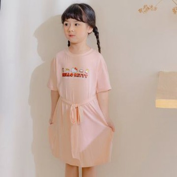 OB嚴選-KITTY復古台灣親子款．涼感印花扭結綁帶女童洋裝《KB1359》