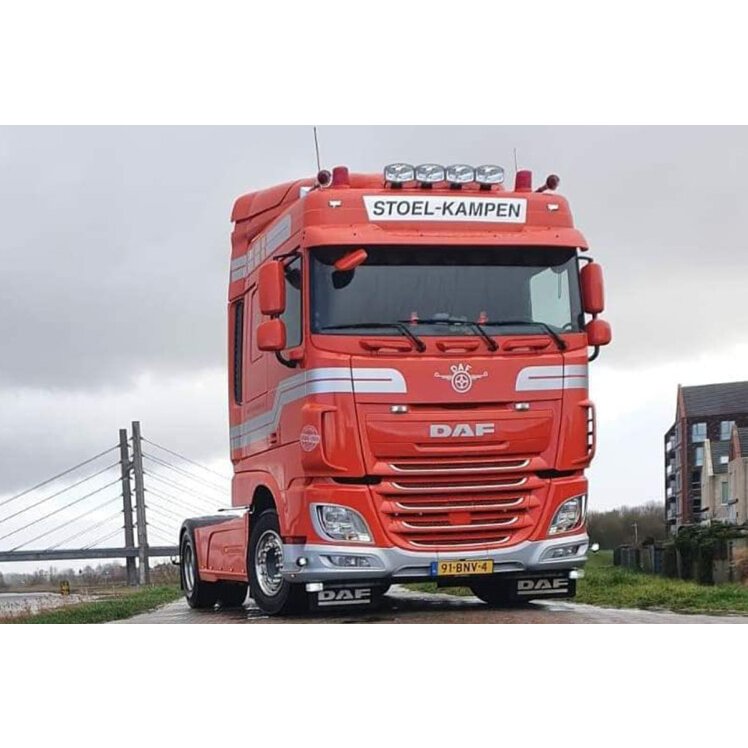 予約】2021年2月以降発売予定Stoel Kampen DAF XF SPACE CAB 4X2