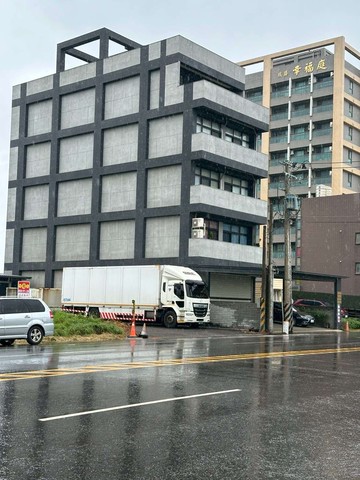 $青埔亮菁菁中壢優質好市多獨門獨院電梯透天店面｜桃園市新屋區中山東路二段
