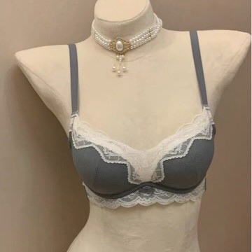 法式內衣女 小胸聚攏 性感顯大內衣 上託內衣 無鋼圈內衣 收副乳內衣 防下垂內衣 蕾絲邊文胸罩套裝 細肩帶內衣