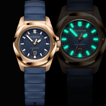 Victorinox 瑞士維氏錶 I.N.O.X.  大膽幾何 運動腕錶 手錶 女錶-32mm VISA-242035