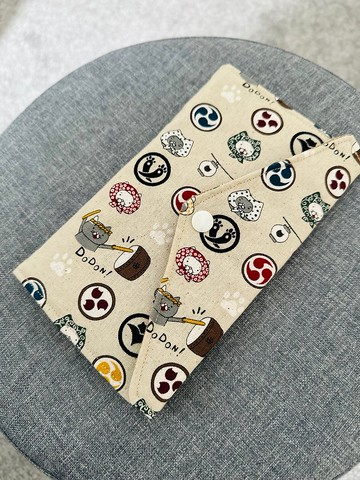 英國製作 手工縫製護照套 旅行包 可愛日本太鼓貓