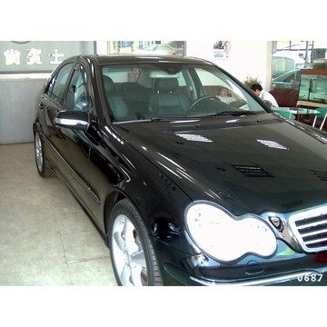 賓士BENZ C200K/W203專用晴雨窗 2000-2007年適用【短截款】比德堡崁入式晴雨窗