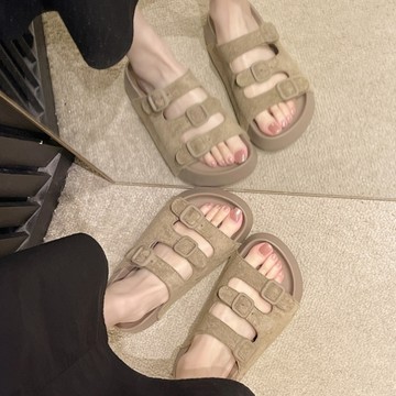 【現貨出清】甜美馬卡龍麂皮三帶方釦厚底拖鞋．白鳥麗子