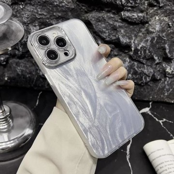 漸變羽毛自帶鏡頭膜適用蘋果16promax手機殼新款iphone15網紅女14全包高級感13防摔爆款12高端Plus簡約11超火