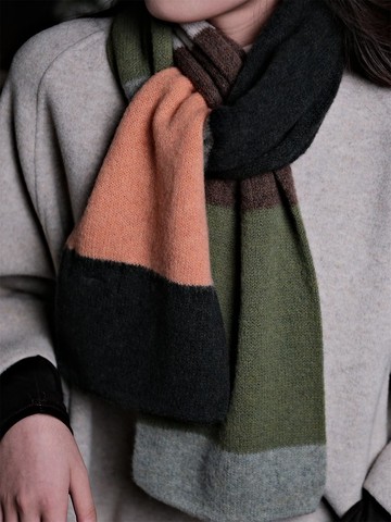 Robert Mackie-柔軟綠橘色拼色保暖羊毛圍巾 英國制