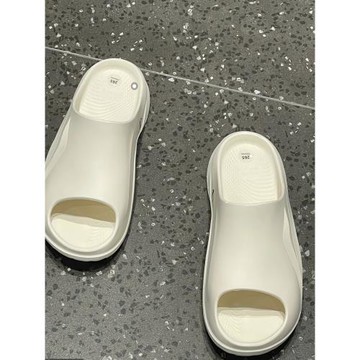 李寧 x 英雄聯盟聯名系列SOFT CLAP潮流拖鞋男女同款