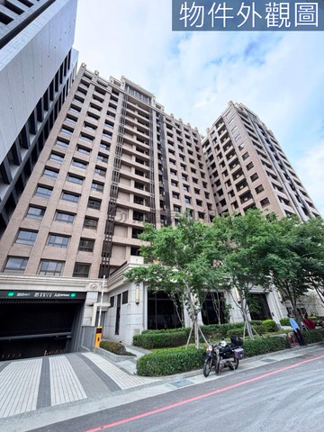 站前秀泰影城~台中新站~高樓3房雙平車｜台中市東區公園東路