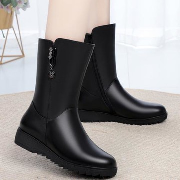 媽媽靴子女中筒靴真皮坡跟中老年媽媽棉鞋冬季加絨雪地靴大碼女靴