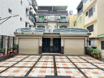 文山特區旁稀有大地坪屋況佳雙車墅｜高雄市鳳山區鳳松路