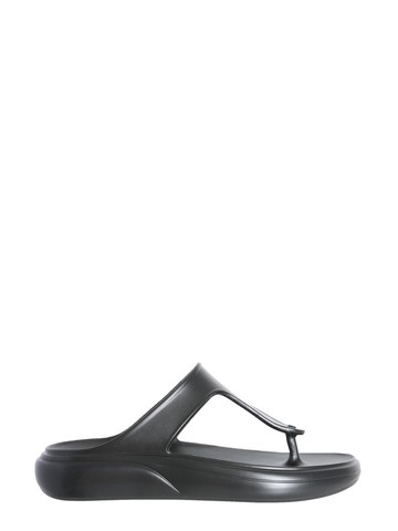 stuart weitzman stuflex t-strap slide sandal