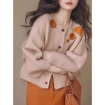 慵懶風高級感費爾島重工杏色刺繡花朵針織毛衣外套女2025新款春秋