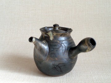 茶壺 燕子
