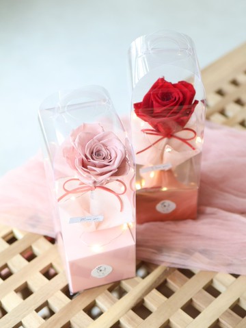 玫瑰信差  x 不凋玫瑰花提盒