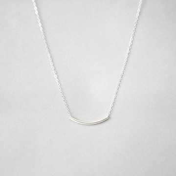 手製彎銀管吊飾925銀鎖骨項鍊 // 客製銀牌刻字訂製