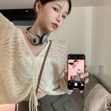 鏤空罩衫長袖V領針織抽繩上衣歐美風時尚寬松防曬短款女潮設計感夏季【聚寶屋】