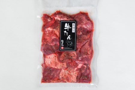 厚切り牛タン 塩味 500g [亀山精肉店 宮城県 気仙沼市 20562933] 精肉 肉  牛肉 牛たん 牛タン ぎゅうたん タン タン塩 厚切り 味付き 肉 牛 冷凍 焼肉 焼き肉 BBQ アウトドア