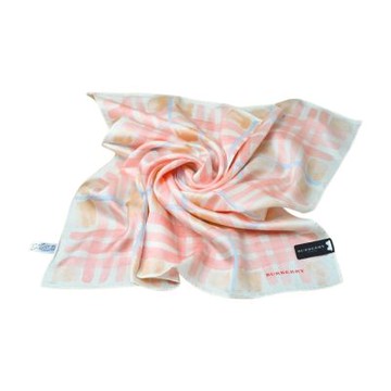 BURBERRY 柔粉暈染格紋字母LOGO圖騰蠶絲混棉大帕領巾(米白粉格系/58CM)