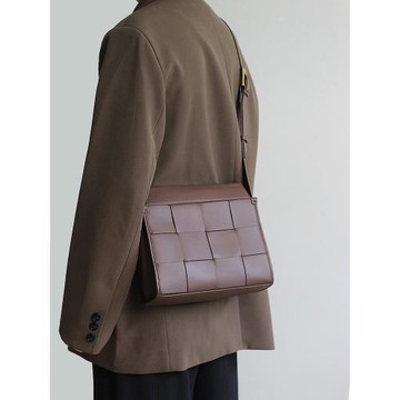 2024夏新款原創高級小眾新款編織小方包真皮休閑通勤女包單肩斜挎