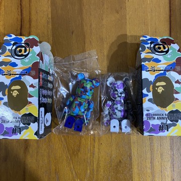 現貨 be@rbrick bape camo 28th 週年 100% 盒抽 一代 新加坡 紐約 兩隻合售 迷彩