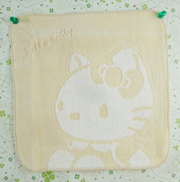 【震撼精品百貨】Hello Kitty 凱蒂貓~方巾/毛巾-米黃色底-白色坐