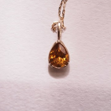 榍石 天然石 0.38ct  K10金 手工K金墜子鎖骨鍊 Sphene K10YG