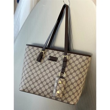 大包包女2025春季新款潮大容量手提托特包百搭洋氣女士通勤單肩包