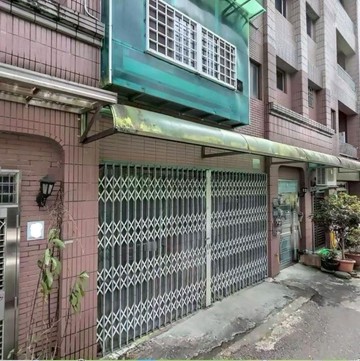 宜蘭河濱磚窯公園旁｜津梅大車庫六居美別墅｜宜蘭縣宜蘭市津梅路
