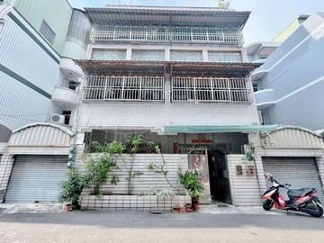 大社｜中山路商圈｜面寬14米｜七房雙車墅｜高雄市大社區大聖街