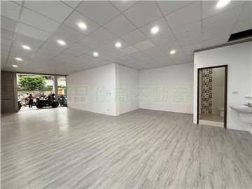 科工館臨路一樓公寓店面｜高雄市苓雅區樂仁路
