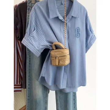 藍色條紋正肩短袖襯衫女夏季2025新款襯衣學院風法式刺繡寬松上衣