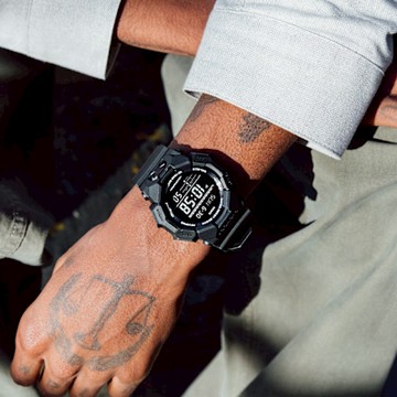 CASIO卡西歐 G-SHOCK GD-010 系列 GD-010-1A1 10年電力數位錶 黑 51.9mm