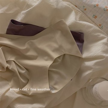 簡約素色無痕內褲 冰絲內褲 女生內褲 涼感內褲 三角褲 中腰內褲 無縫內褲 薄款透氣 獨立包裝