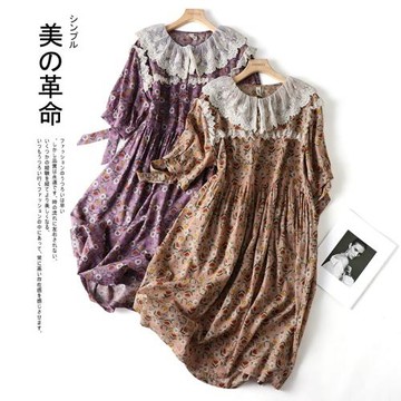 凜美日系蕾絲荷葉領棉麻印花連衣裙半開扣套頭寬松腰復古女長裙