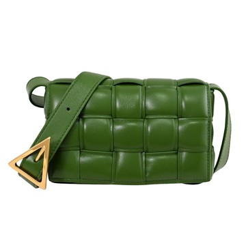 BOTTEGA VENETA 717506 Padded Cassette 經典編織小號款斜背枕頭包.綠