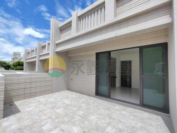 清水中山路商圈近紫雲巖前後臨路吃市住店電梯別墅｜台中市清水區大街路