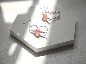 草莓晶心形耳環