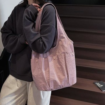 純色單肩腋下包大容量托特包女氣質新款韓版褶皺多口袋通勤手提包