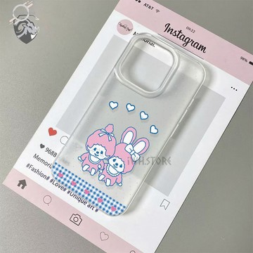 可愛愛心蒙奇奇适用蘋果17Pro/15/16/14/13磨砂軟殼iPhone12/11大孔透明手機殼7/8防摔手機殼