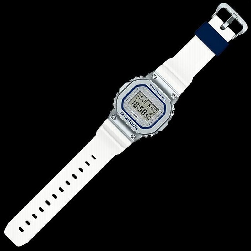 G-SHOCK Gショック GM-5600LC-7JF メタルケース カシオ
