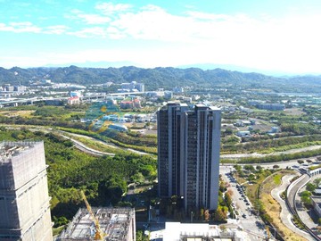 專任獨家｜寶輝機捷高樓美宅｜C7棟雙平車毛胚｜台中市北屯區敦富路
