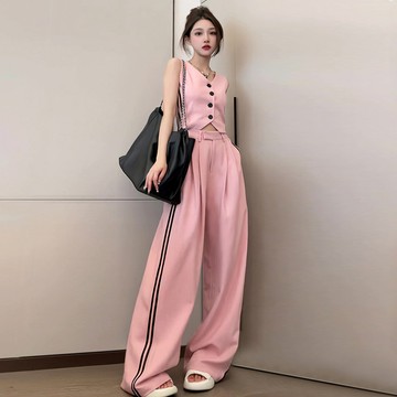 夏天套裝女 時尚小香風 馬甲+闊腿褲 兩件套 短款背心 設計感 透氣舒適 粉紅色 高腰垂版 夏季通勤套裝 時尚女裝
