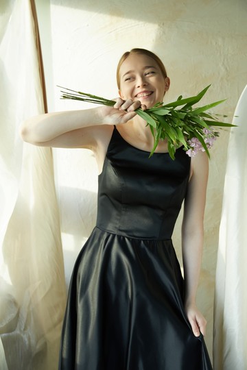 黑色綢緞船領禮服