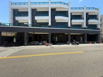 波❤️線西中山街｜大面寬全新臨路別墅｜彰化縣線西鄉中山街