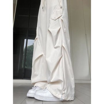 白色工裝褲女款2025新款高腰寬松垂感顯瘦小個子速干運動直筒褲子